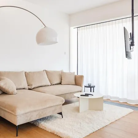 Flatbook - Center Yacht Park *