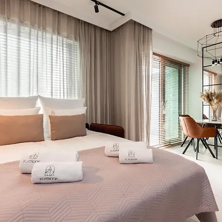 Flatbook - Center Yacht Park *