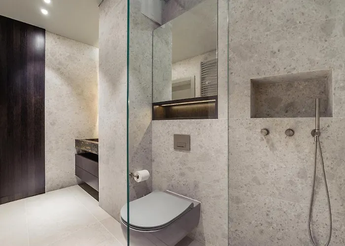 Flatbook - Center Yacht Park Apartman *